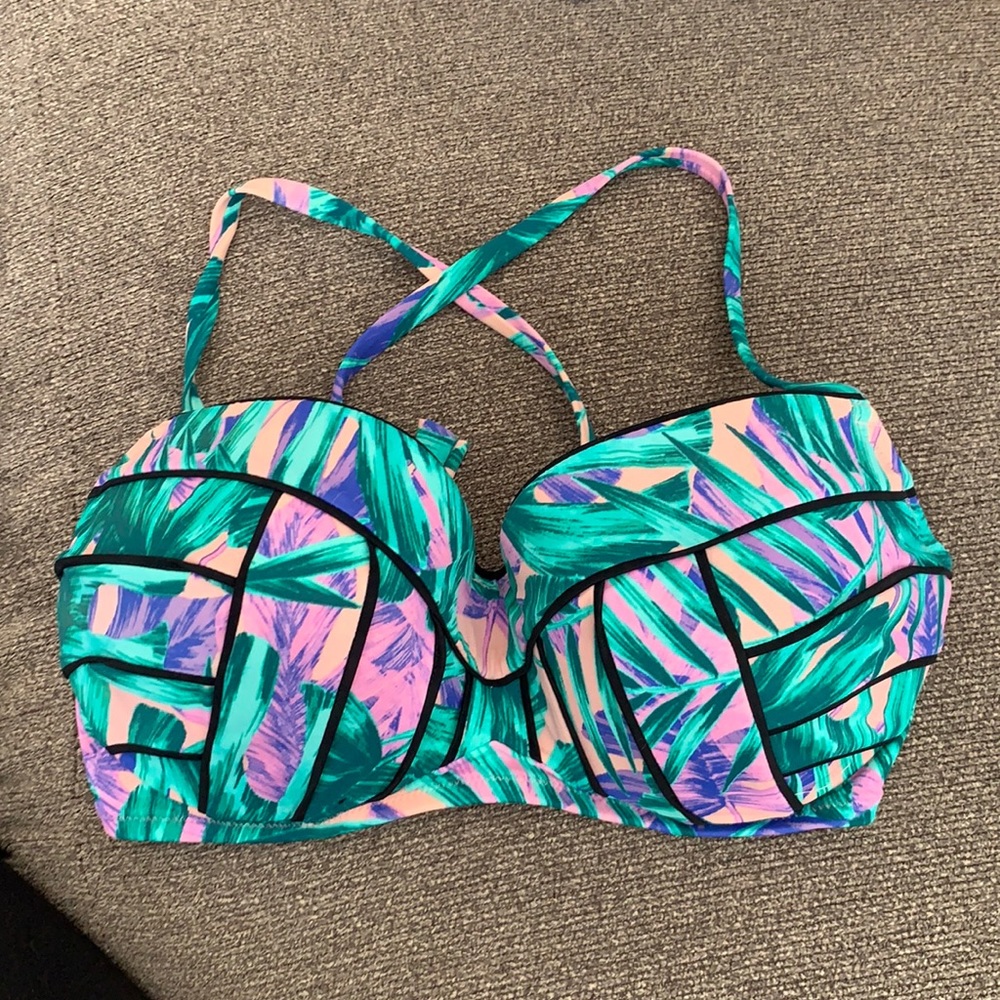 Bikini top